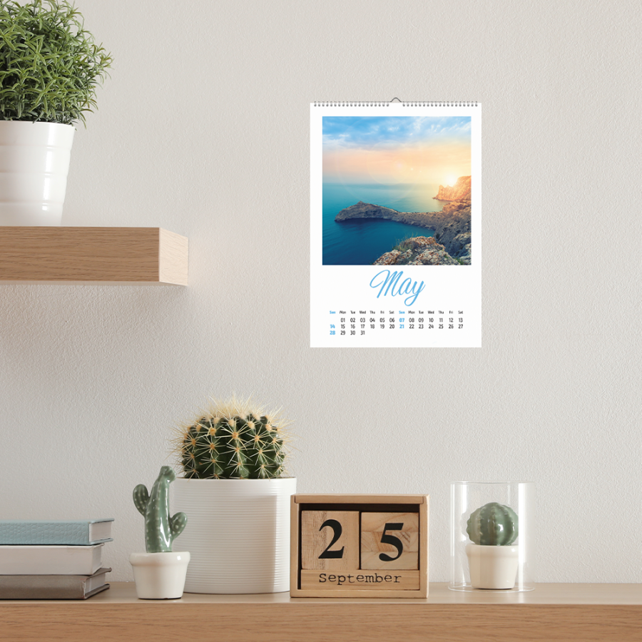 Photo Wall Calendars - Sellers & instant quotes with Pagerr
